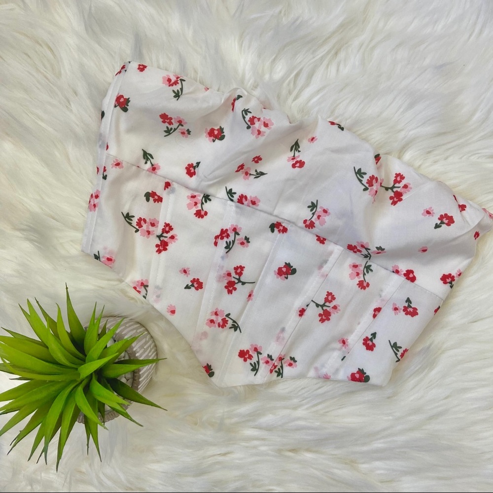 new! Ivy Bustier Top